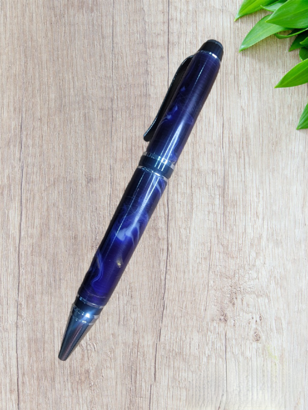Hand turned ink pens        110444